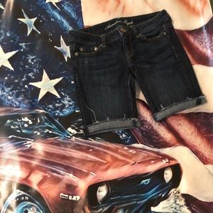 American Eagle bermuda shorts sz2